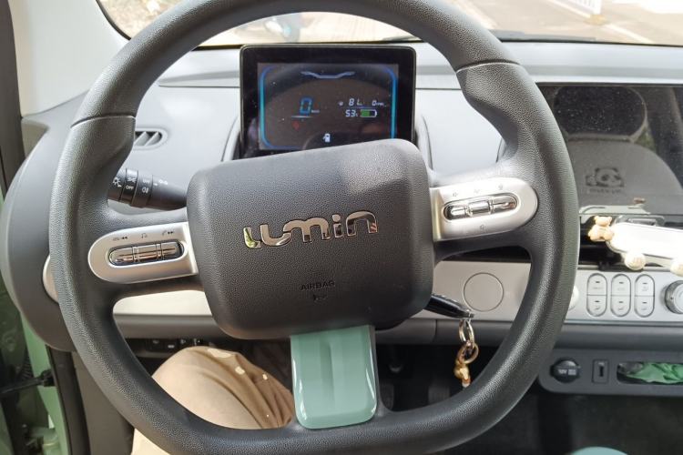 Used CHANGAN NEVO Lumin 2022 155 km – Refreshingly Sweet Edition Steering Wheel