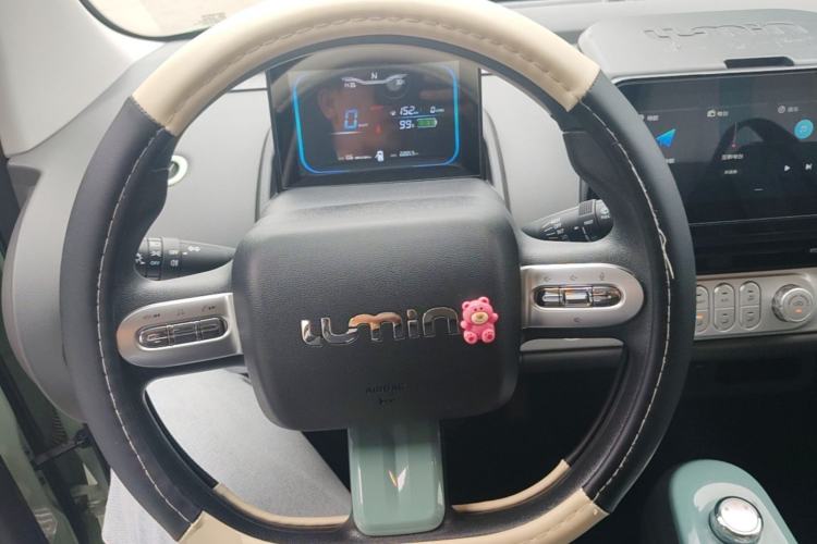 Used CHANGAN NEVO Lumin 2022 155 km – Refreshingly Sweet Edition Steering Wheel