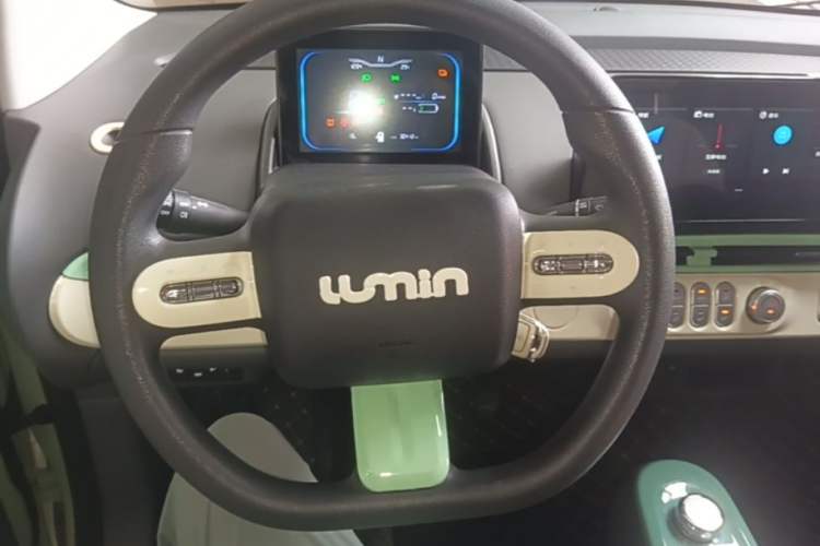 Used CHANGAN NEVO Lumin 2022 155 km – Refreshingly Sweet Edition Steering Wheel