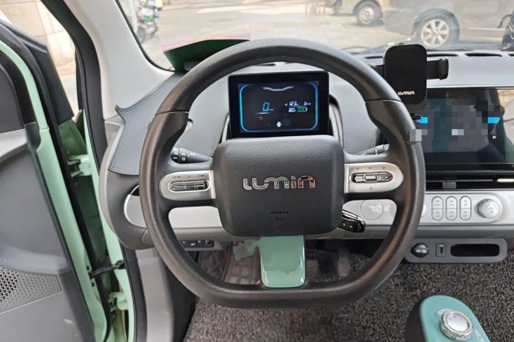 Used CHANGAN NEVO Lumin 2022 155 km – Refreshingly Sweet Edition Steering Wheel