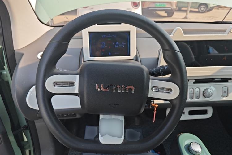 Used CHANGAN NEVO Lumin 2022 155 km – Refreshingly Sweet Edition Steering Wheel