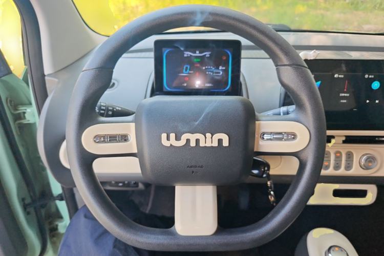 Used CHANGAN NEVO Lumin 2022 155 km – Refreshingly Sweet Edition Steering Wheel