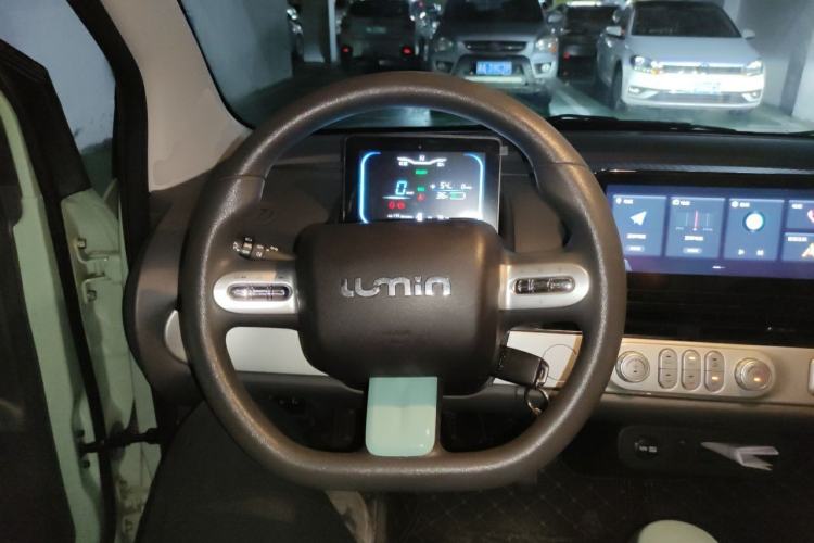Used CHANGAN NEVO Lumin 2022 155 km – Refreshingly Sweet Edition Steering Wheel
