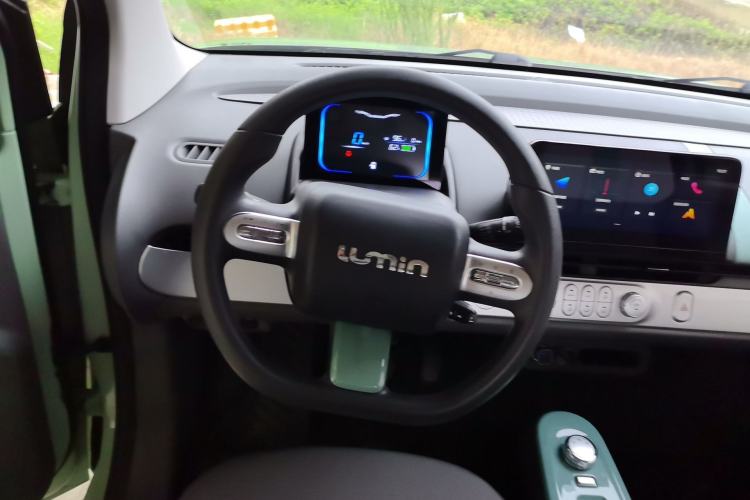 Used CHANGAN NEVO Lumin 2022 155 km – Refreshingly Sweet Edition Steering Wheel