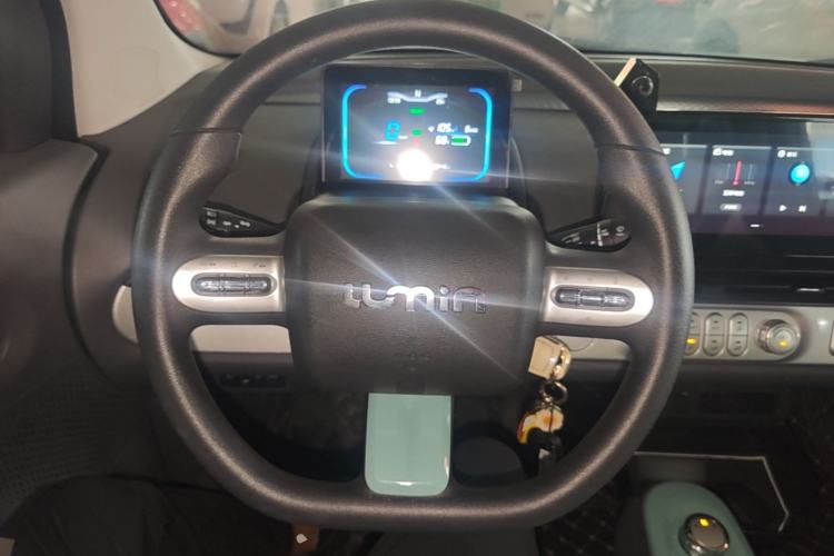 Used CHANGAN NEVO Lumin 2022 155 km – Refreshingly Sweet Edition Steering Wheel