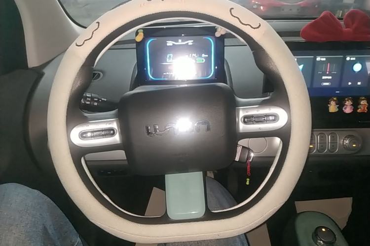 Used CHANGAN NEVO Lumin 2022 155 km – Refreshingly Sweet Edition Steering Wheel