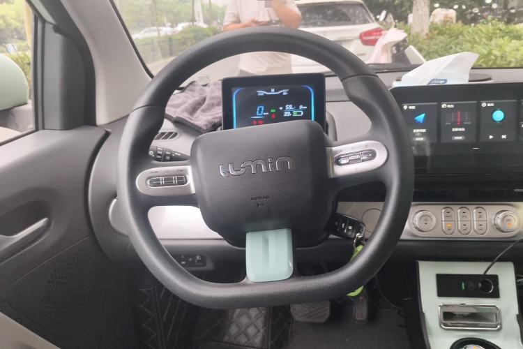 Used CHANGAN NEVO Lumin 2022 155 km – Refreshingly Sweet Edition Steering Wheel