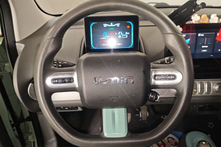 Used CHANGAN NEVO Lumin 2022 155 km – Refreshingly Sweet Edition Steering Wheel