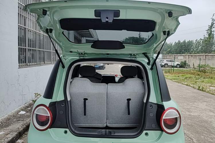Used CHANGAN NEVO Lumin 2022 210km Sweet Edition Trunk