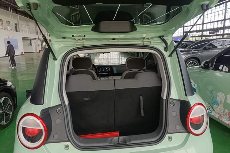 Used CHANGAN NEVO Lumin 2022 155 km – Refreshingly Sweet Edition Trunk