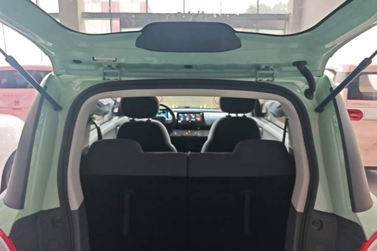 Used CHANGAN NEVO Lumin 2022 210km Sweet Edition Trunk