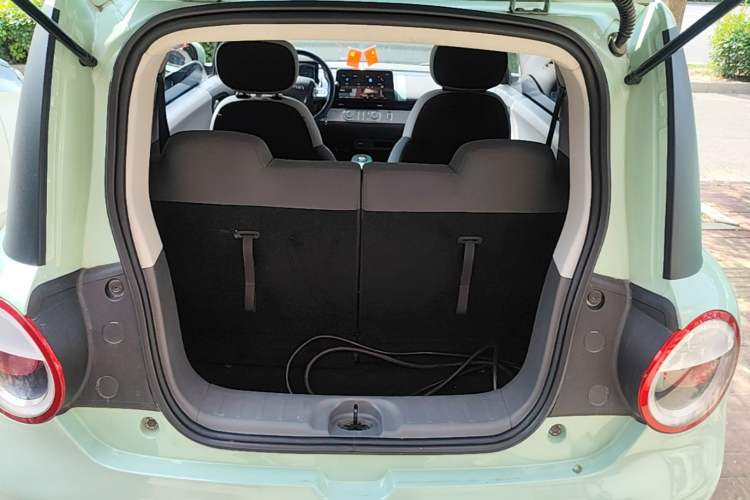 Used CHANGAN NEVO Lumin 2022 210km Sweet Edition Trunk