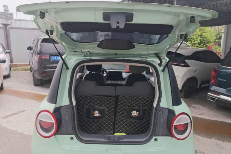Used CHANGAN NEVO Lumin 2022 210km Sweet Edition Trunk