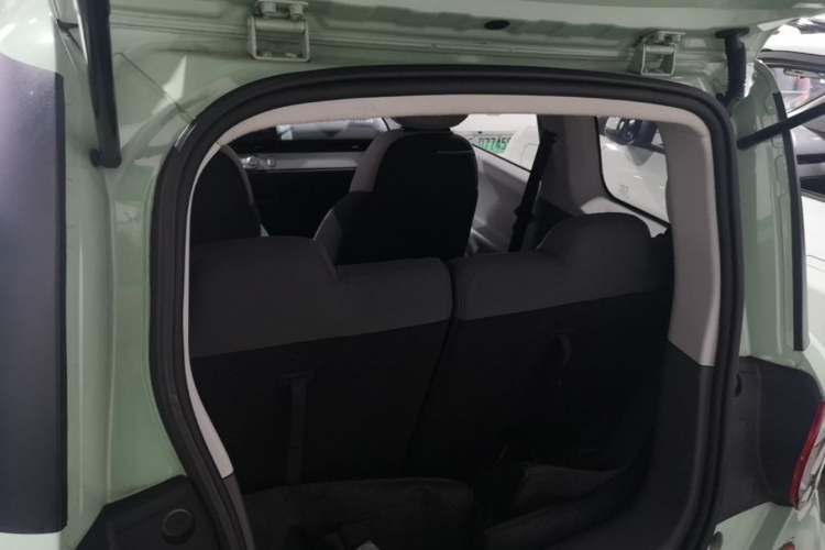 Used CHANGAN NEVO Lumin 2022 301km Honey-Sweet Version Trunk