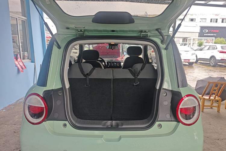 Used CHANGAN NEVO Lumin 2022 210km Sweet Edition Trunk