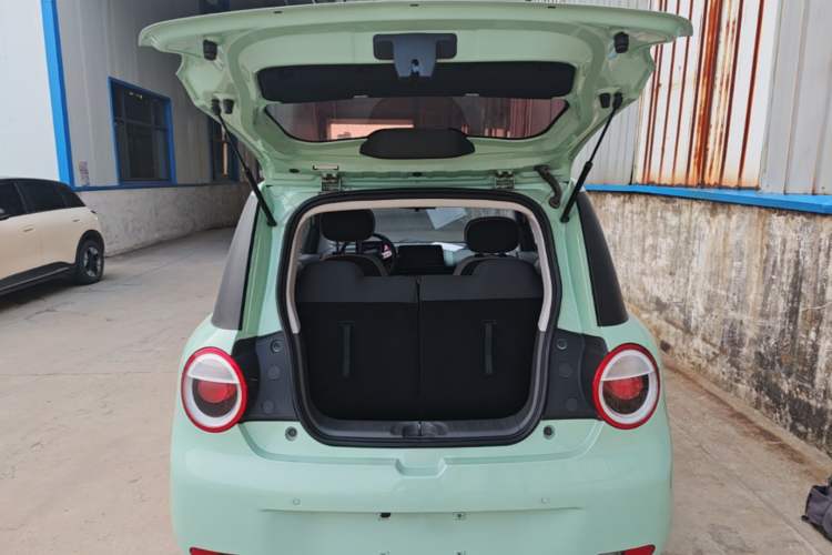Used CHANGAN NEVO Lumin 2022 210km Sweet Edition Trunk