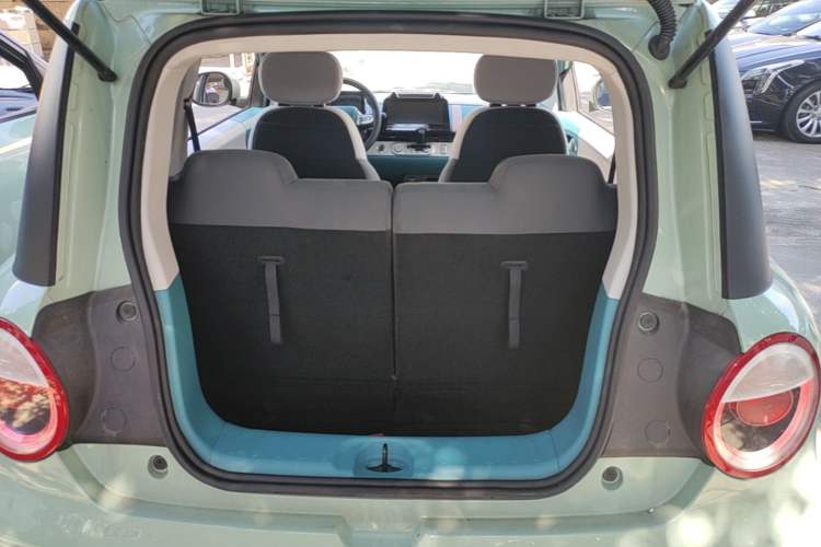 Used CHANGAN NEVO Lumin 2022 155 km – Refreshingly Sweet Edition Trunk
