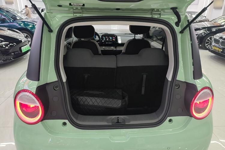 Used CHANGAN NEVO Lumin 2022 210km Sweet Edition Trunk
