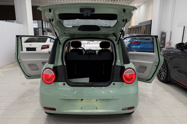 Used CHANGAN NEVO Lumin 2022 210km Sweet Edition Trunk