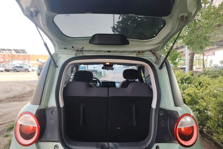 Used CHANGAN NEVO Lumin 2022 155 km – Refreshingly Sweet Edition Trunk
