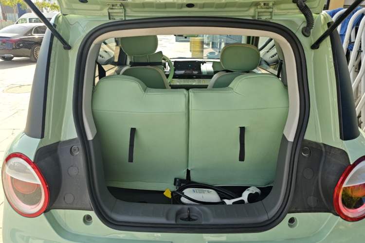 Used CHANGAN NEVO Lumin 2022 155 km – Refreshingly Sweet Edition Trunk
