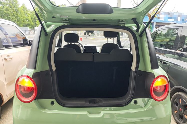 Used CHANGAN NEVO Lumin 2022 210km Sweet Edition Trunk