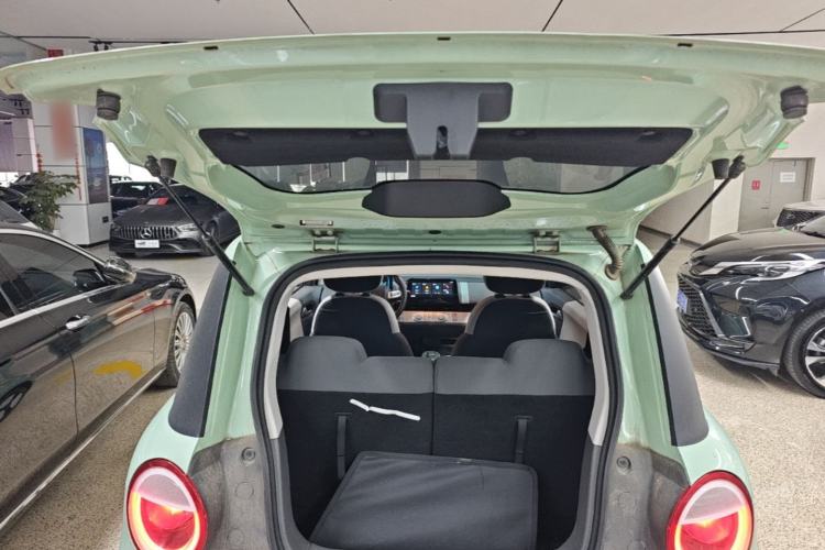 Used CHANGAN NEVO Lumin 2022 210km Sweet Edition Trunk