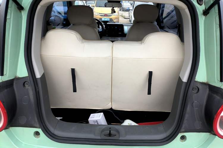 Used CHANGAN NEVO Lumin 2022 210km Sweet Edition Trunk