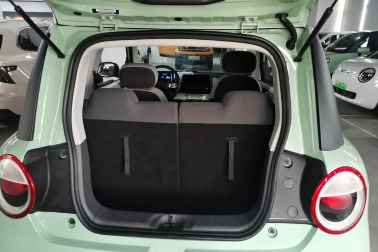 Used CHANGAN NEVO Lumin 2022 155 km – Refreshingly Sweet Edition Trunk
