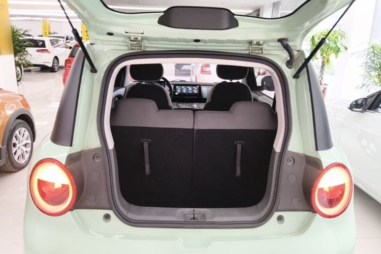 Used CHANGAN NEVO Lumin 2022 210km Sweet Edition Trunk