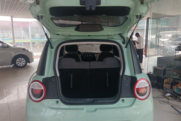 Used CHANGAN NEVO Lumin 2022 210km Sweet Edition Trunk