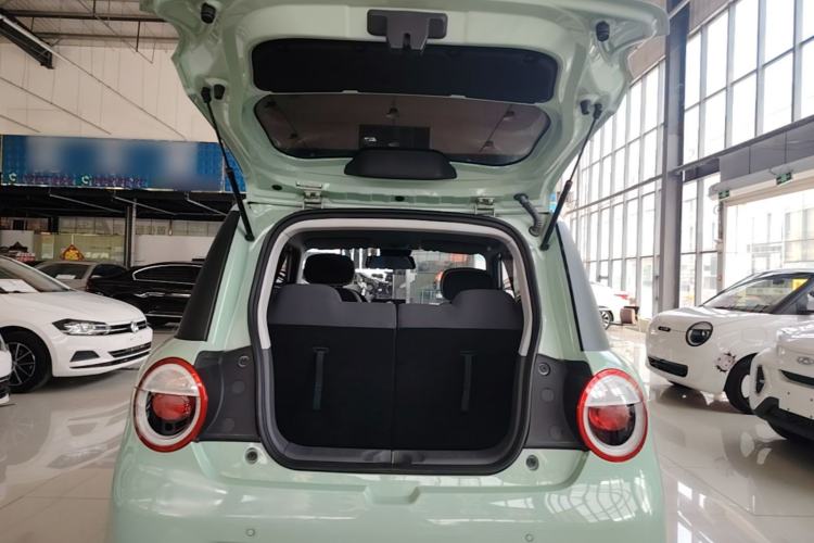 Used CHANGAN NEVO Lumin 2022 301km Honey-Sweet Version Trunk