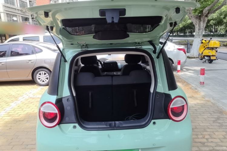 Used CHANGAN NEVO Lumin 2022 210km Sweet Edition Trunk