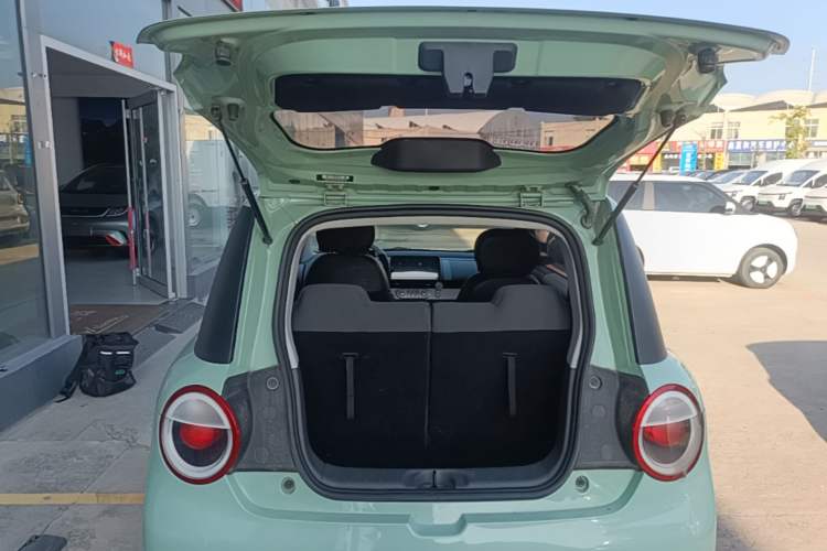 Used CHANGAN NEVO Lumin 2022 155 km – Refreshingly Sweet Edition Trunk