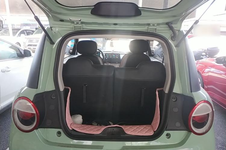 Used CHANGAN NEVO Lumin 2022 210km Sweet Edition Trunk