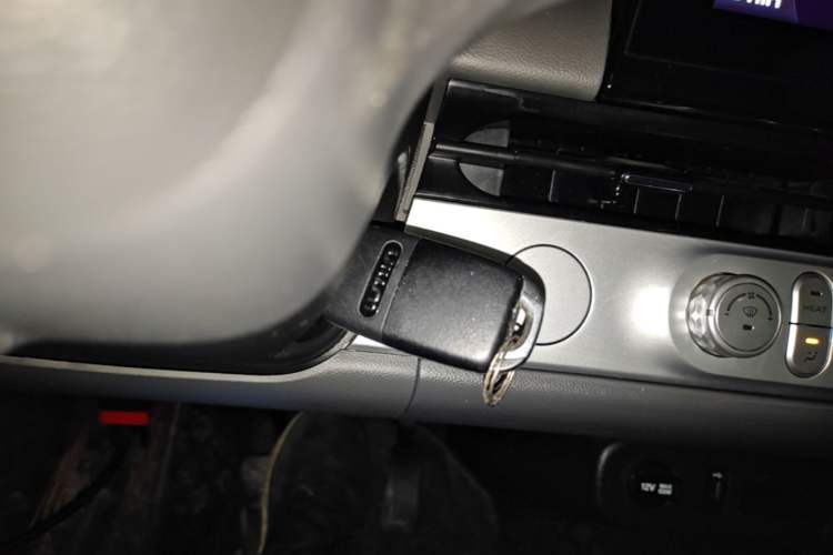 Used CHANGAN NEVO Lumin 2022 155 km – Refreshingly Sweet Edition Vehicle Key