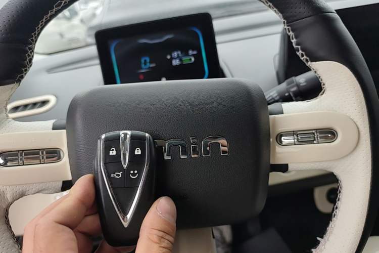 Used CHANGAN NEVO Lumin 2022 210km Sweet Edition Vehicle Key