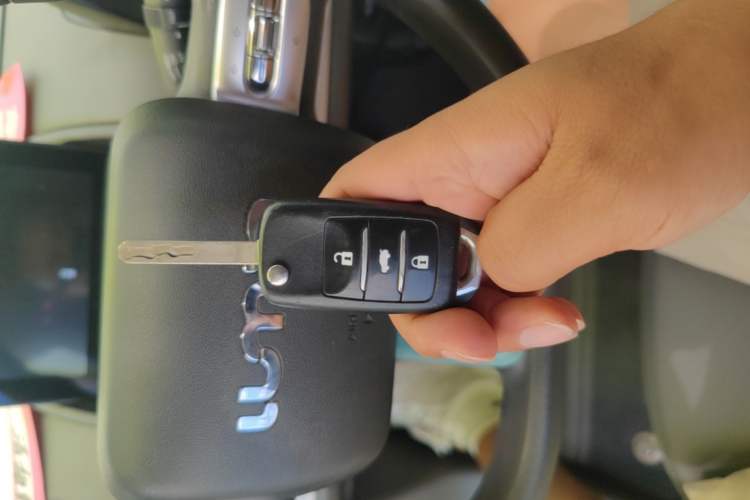 Used CHANGAN NEVO Lumin 2022 155 km – Refreshingly Sweet Edition Vehicle Key