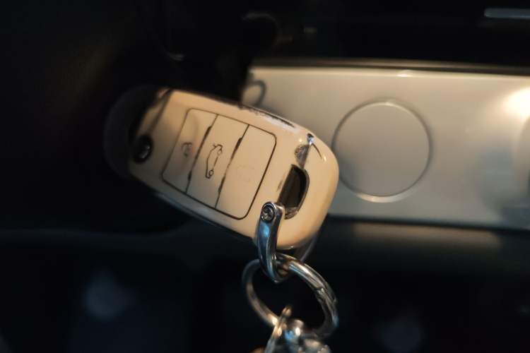 Used CHANGAN NEVO Lumin 2022 210km Sweet Edition Vehicle Key