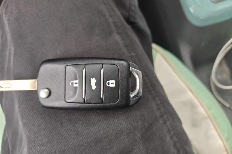 Used CHANGAN NEVO Lumin 2022 155 km – Refreshingly Sweet Edition Vehicle Key
