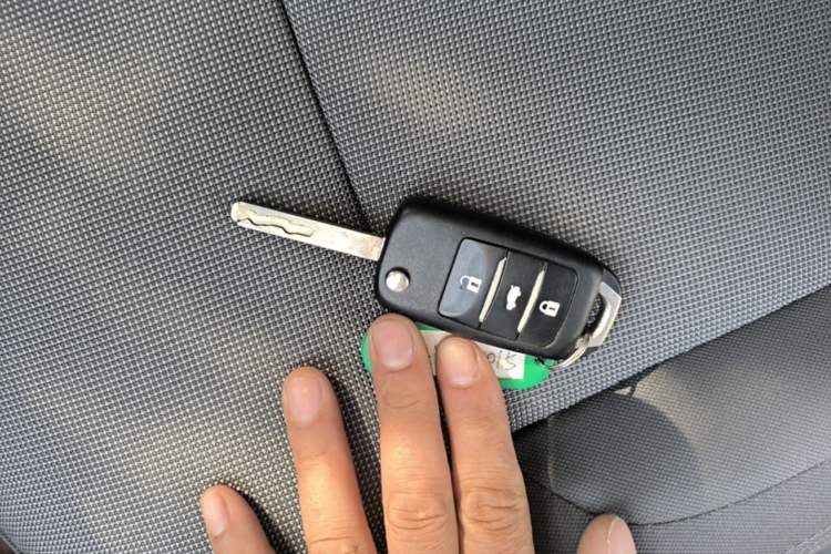 Used CHANGAN NEVO Lumin 2022 155 km – Refreshingly Sweet Edition Vehicle Key