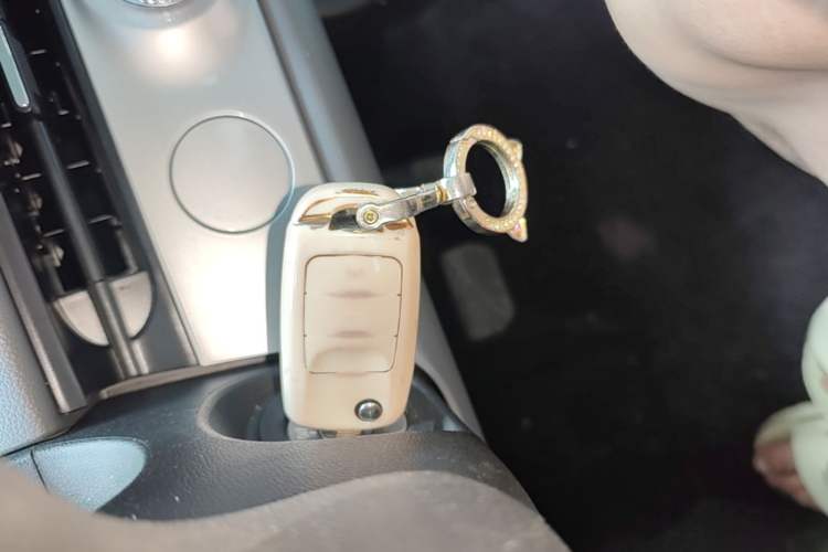 Used CHANGAN NEVO Lumin 2022 155 km – Refreshingly Sweet Edition Vehicle Key