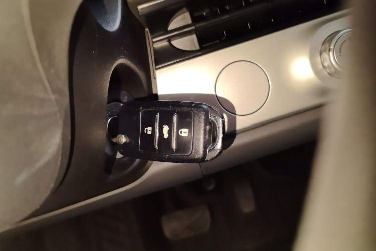 Used CHANGAN NEVO Lumin 2022 155 km – Refreshingly Sweet Edition Vehicle Key