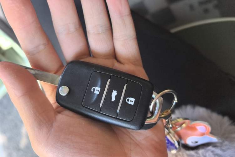 Used CHANGAN NEVO Lumin 2022 155 km – Refreshingly Sweet Edition Vehicle Key