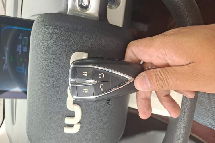 Used CHANGAN NEVO Lumin 2022 210km Sweet Edition Vehicle Key