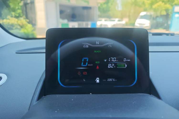 Used CHANGAN NEVO Lumin 2022 210km Sweet Edition Instrument Cluster