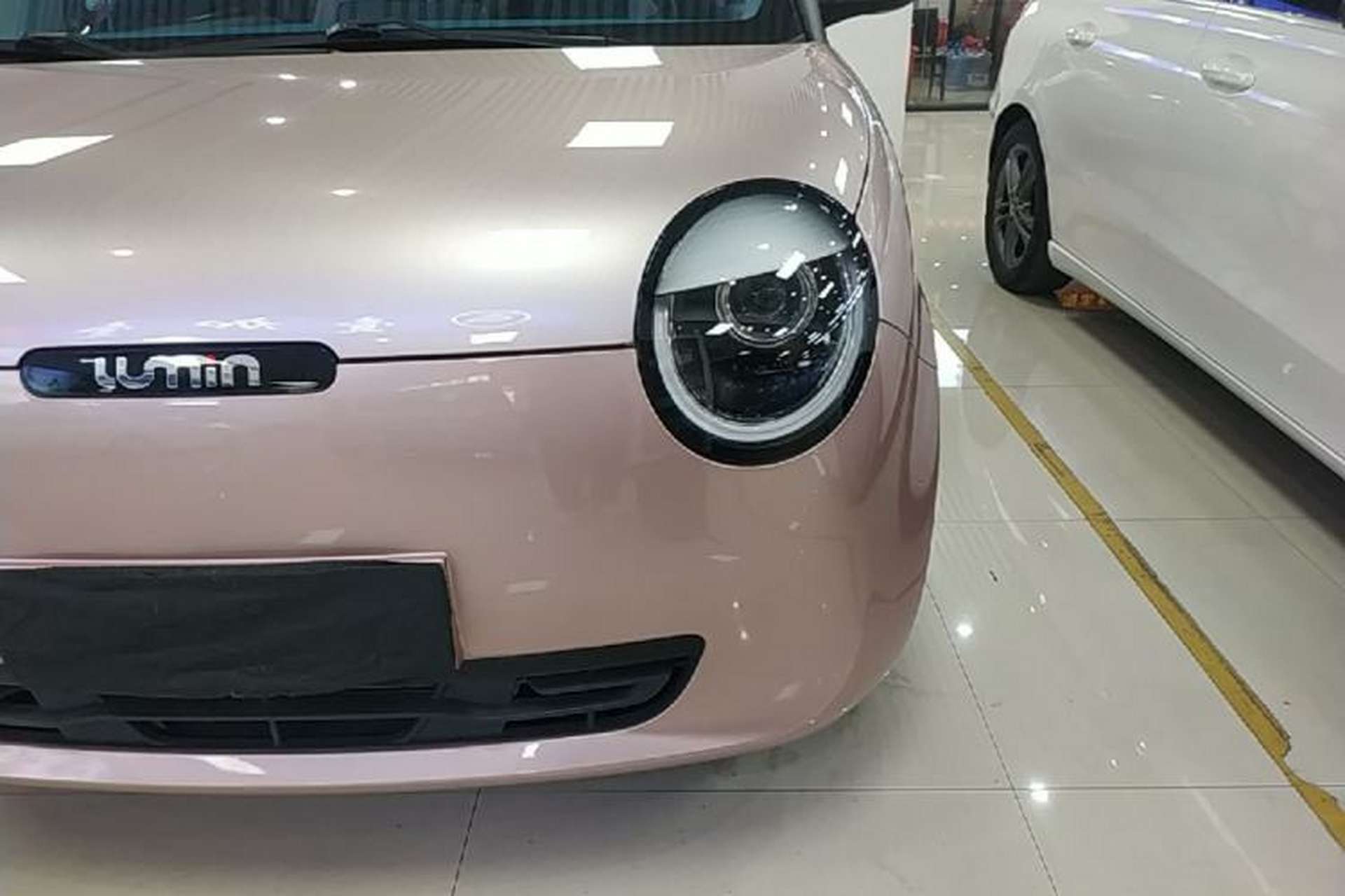 Used CHANGAN NEVO Lumin 2022 155 km – Refreshingly Sweet Edition Left Front Headlight