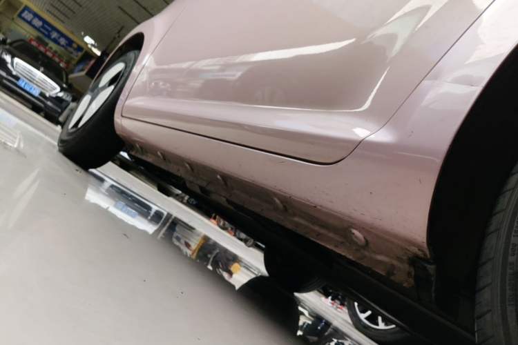 Used CHANGAN NEVO Lumin 2022 301km Honey-Sweet Version Left Side Sill