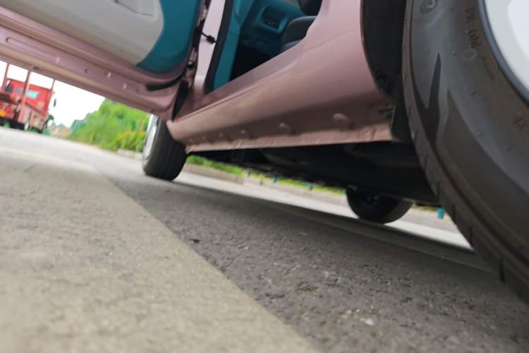 Used CHANGAN NEVO Lumin 2022 210km Sweet Edition Left Side Sill