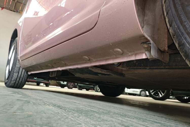Used CHANGAN NEVO Lumin 2022 210km Sweet Edition Left Side Sill